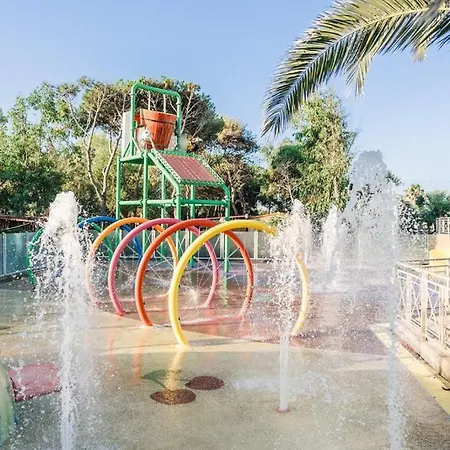 Villaggio Punta Alice ホリデーパーク 3*