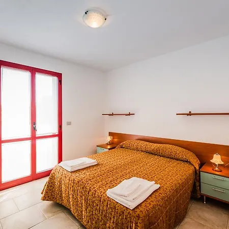 Villaggio Punta Alice 3* Ciro Marina