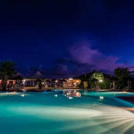 Villaggio Punta Alice 시로마리나