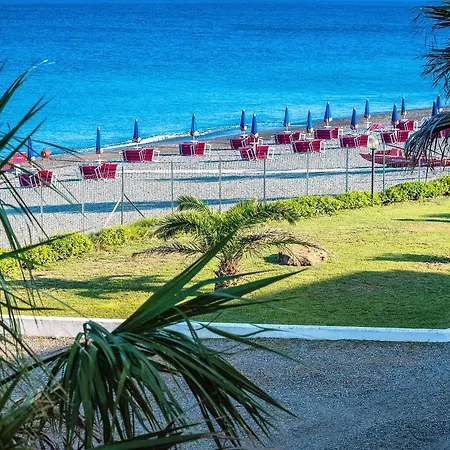 Villaggio Punta Alice 시로마리나