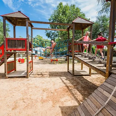 Villaggio Punta Alice 3* 시로마리나