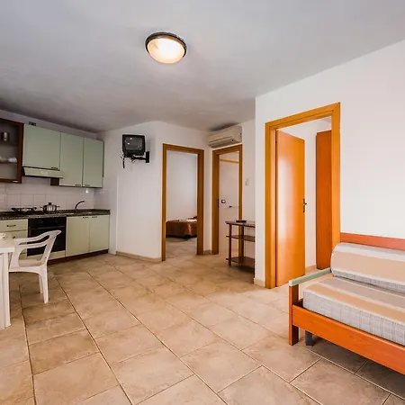 Villaggio Punta Alice 3*